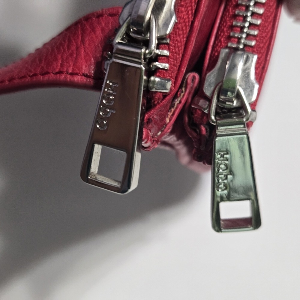 Hobo The Original Red Leather Crossbody Shoulder Bag Vintage Small Zipper Purse - Picture 10 of 14